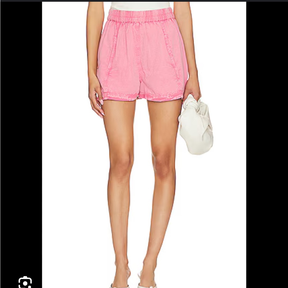 FREE PEOPLE pink pull on shorts Med